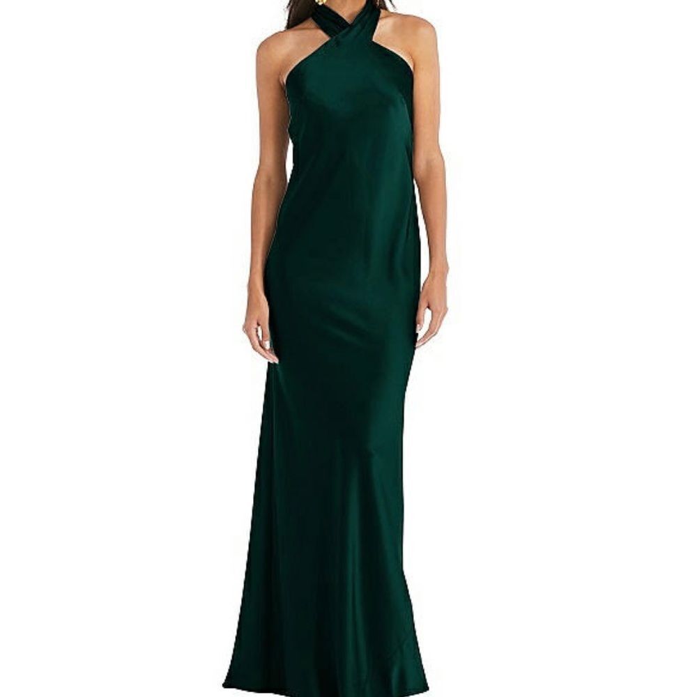 NWT Lovely Dessy Group Evergreen Imogen Twist Halter Tie-Back‎ Trumpet Gown 1X